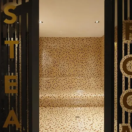 A Designer In The Heart Of Apartment *