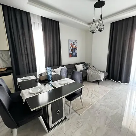 A Designer In The Heart Of Apartment