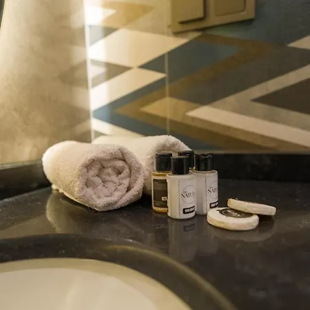 A Designer In The Heart Of Apartment